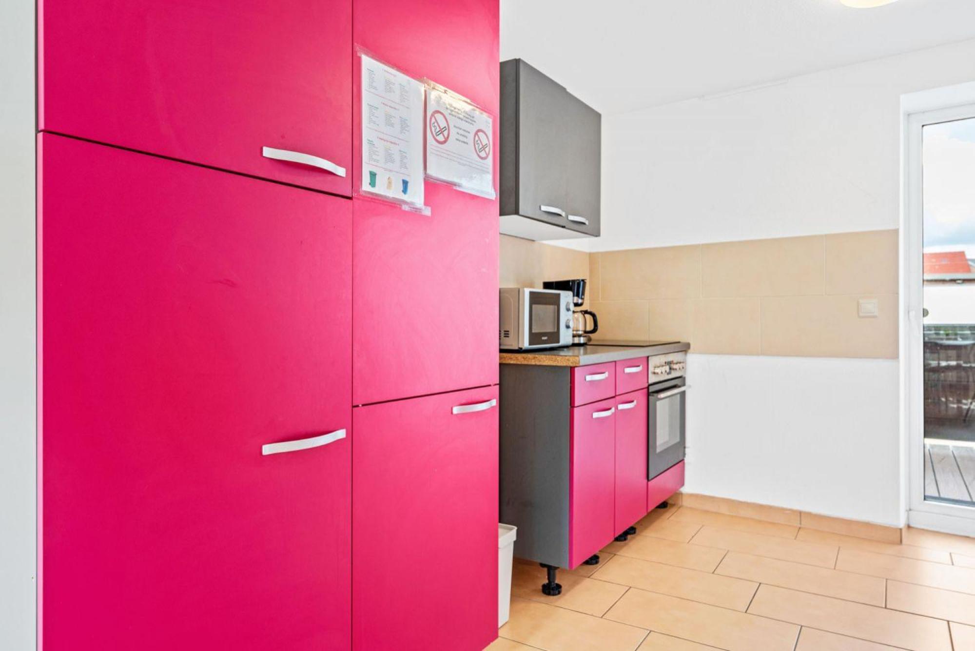 Cosy Apartment With Balcony And Fireplace Ютербоґ Екстер'єр фото